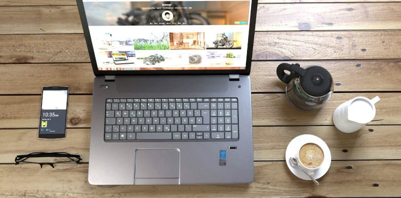 Como deixar o site seguro Notebook aberto em página de site.