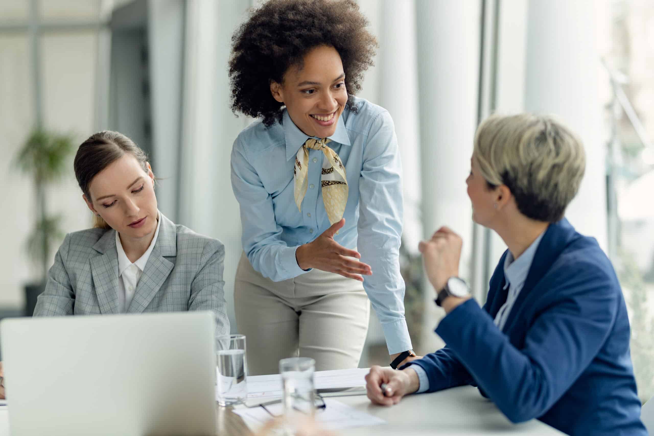 Imagem com números e estatísticas dos clientes