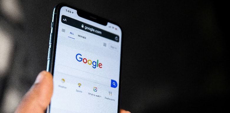 O que é posição média no Google? Buscador do Google no celular.